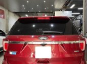 Cần bán gấp Ford Explorer sản xuất 2017 đk 2018, màu đỏ