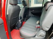 Cần bán lại xe Kia Carens sản xuất năm 2015, màu đỏ