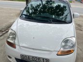 Xe Chevrolet Spark năm sản xuất 2010, màu trắng