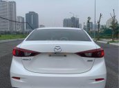 Xe Mazda 3 sản xuất 2017, màu trắng, 570 triệu