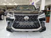 Lexus LX570 MBS 4 ghế vip màu đen, nội thất kem sản xuất 2021 mới 100%