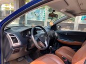 Cần bán xe Hyundai i20 đời 2010, màu xanh lam số tự động