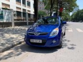 Cần bán xe Hyundai i20 đời 2010, màu xanh lam số tự động