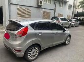 Cần bán Ford Fiesta 1.0AT Ecoboost sản xuất 2016, màu bạc giá cạnh tranh