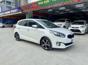 Bán Kia Rondo GAT đời 2016, màu trắng chính chủ