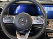 Cần bán Mercedes sản xuất năm 2020, màu đỏ còn mới