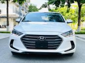 Bán Hyundai Elantra MT đời 2018, màu trắng