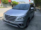 Cần bán gấp Toyota Innova 2.0E năm 2015, màu bạc còn mới