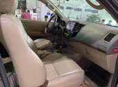 Cần bán lại xe Toyota Fortuner 2.7 V đời 2009, màu đen