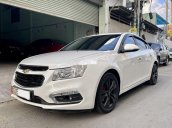 Bán Chevrolet Cruze LTZ 2015, màu trắng còn mới