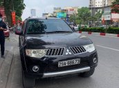 Cần bán Mitsubishi Pajero đời 2012, màu đen số tự động giá cạnh tranh