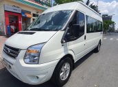 Bán xe Ford Transit 2019 số sàn, mới 95%