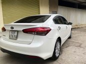 Bán ô tô Kia Cerato 1.6 MT sản xuất năm 2016, màu trắng chính chủ