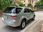 Cần bán Toyota Fortuner sản xuất năm 2013