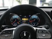[Duy nhất tháng 10 - Hỗ trợ trả góp 0đ] Mercedes C300 AMG thể thao mạnh mẽ - ưu đãi khủng và quà tặng bất ngờ