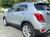 Cần bán gấp Chevrolet Trax năm sản xuất 2016, màu bạc, nhập khẩu nguyên chiếc số tự động