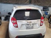 Cần bán xe Chevrolet Spark sản xuất năm 2016, màu trắng còn mới