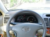 Bán Toyota Camry 2.4 đời 2005 số sàn, giá tốt