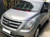 Cần bán gấp Hyundai Starex năm sản xuất 2017, màu xám, nhập khẩu