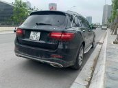 Cần bán gấp Mercedes GLC 300 sản xuất năm 2016, màu đen