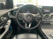 Cần bán gấp Mercedes GLC 300 sản xuất năm 2016, màu đen