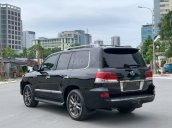 Xe Lexus LX 570 năm sản xuất 2012, màu đen, nhập khẩu còn mới