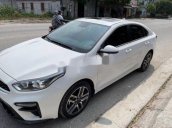 Bán xe Kia Cerato đời 2019, màu trắng chính chủ