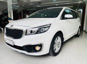 Bán xe Kia Sedona 3.3 GATH đời 2016, màu trắng, xe gia đình