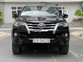 Bán Toyota Fortuner MT sản xuất năm 2017, màu đen, giá tốt