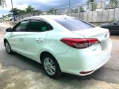 Cần bán xe Toyota Vios 1.5 E năm 2018, màu trắng số sàn