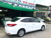 Cần bán xe Toyota Vios 1.5 E năm 2018, màu trắng số sàn