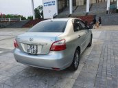 Cần bán gấp Toyota Vios sản xuất năm 2012, màu bạc, giá tốt