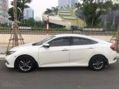 Bán Honda Civic đời 2019, màu trắng, giá chỉ 748 triệu