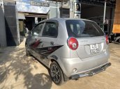 Cần bán lại xe Chevrolet Spark năm sản xuất 2010 xe gia đình giá cạnh tranh