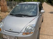 Cần bán lại xe Chevrolet Spark năm sản xuất 2010 xe gia đình giá cạnh tranh