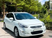 Cần bán Hyundai Accent năm sản xuất 2015, màu trắng, nhập khẩu 