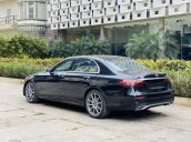 Mercedes Benz  E300 Black Edition 2021 siêu lướt, option vô tận, tiết kiệm ngay 200tr, bảo hành chính hãng