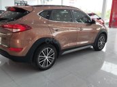 Bán nhanh giá ưu đãi nhất chiếc Hyundai Tucson 2.0 sản xuất 2016