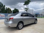 Cần bán lại xe Toyota Vios năm 2008, màu bạc giá cạnh tranh