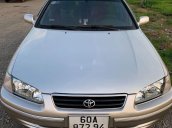 Bán Toyota Camry sản xuất năm 2001, màu xám, nhập khẩu, giá tốt