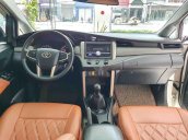 Bán ô tô Toyota Innova 2.0E sản xuất năm 2017, màu trắng