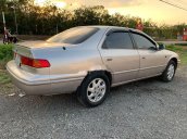 Bán Toyota Camry sản xuất năm 2001, màu xám, nhập khẩu, giá tốt