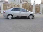 Cần bán Toyota Vios sản xuất 2009, màu bạc còn mới