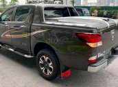 Cần bán xe Mazda BT 50 sản xuất năm 2017, màu nâu, nhập khẩu nguyên chiếc