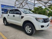 Cần bán lại xe Ford Ranger đời 2014, màu trắng, nhập khẩu