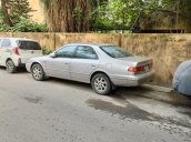 Cần bán xe Toyota Camry năm 2000, giá tốt