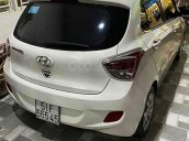 Cần bán Hyundai Grand i10 1.0 MT Base đời 2015, màu trắng, xe nhập xe gia đình