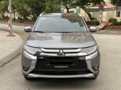 Bán nhanh Mitsubitshi outlander 2.0CVT sx 2018 biển Sài Gòn 40.000 km