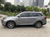 Bán nhanh Mitsubitshi outlander 2.0CVT sx 2018 biển Sài Gòn 40.000 km