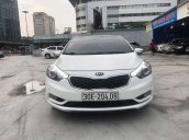 Cần bán gấp Kia K3 đời 2016, màu trắng